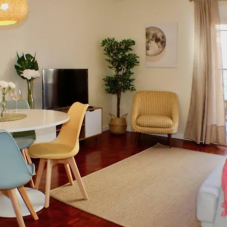 Appartamento River View Balcony - Historic Center ! *