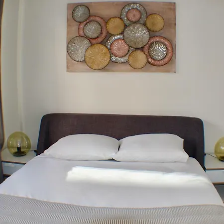 River View Balcony - Historic Center ! شقة *